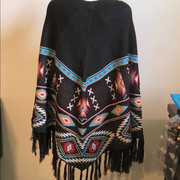 KING RANCH Jackets & Blazers - 🌵 KING RANCH SOUTHWEST PONCHO 🌵